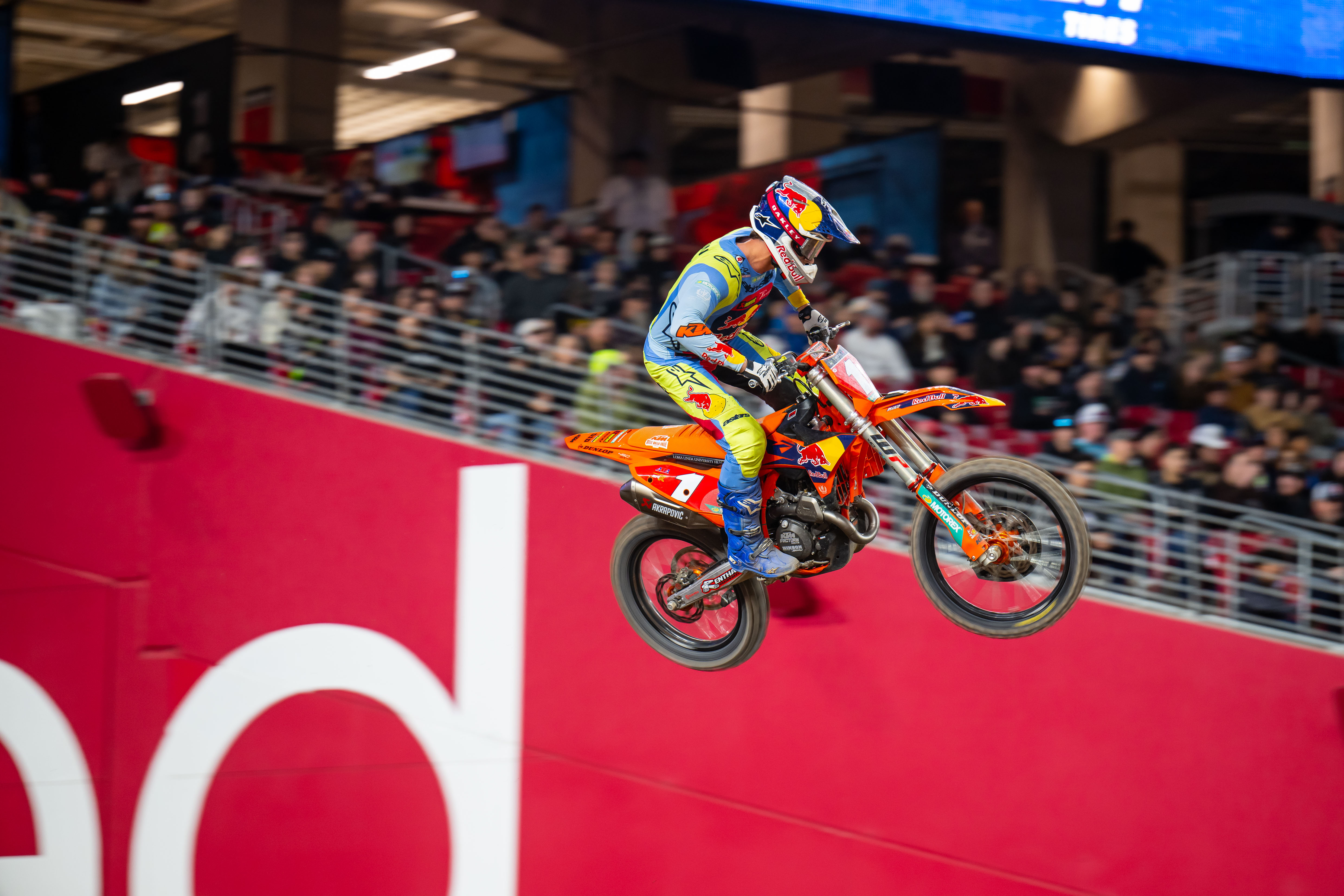 RED BULL KTM FACTORY RACING TEAM PUSHES THROUGH GLENDALE CHALLENGE